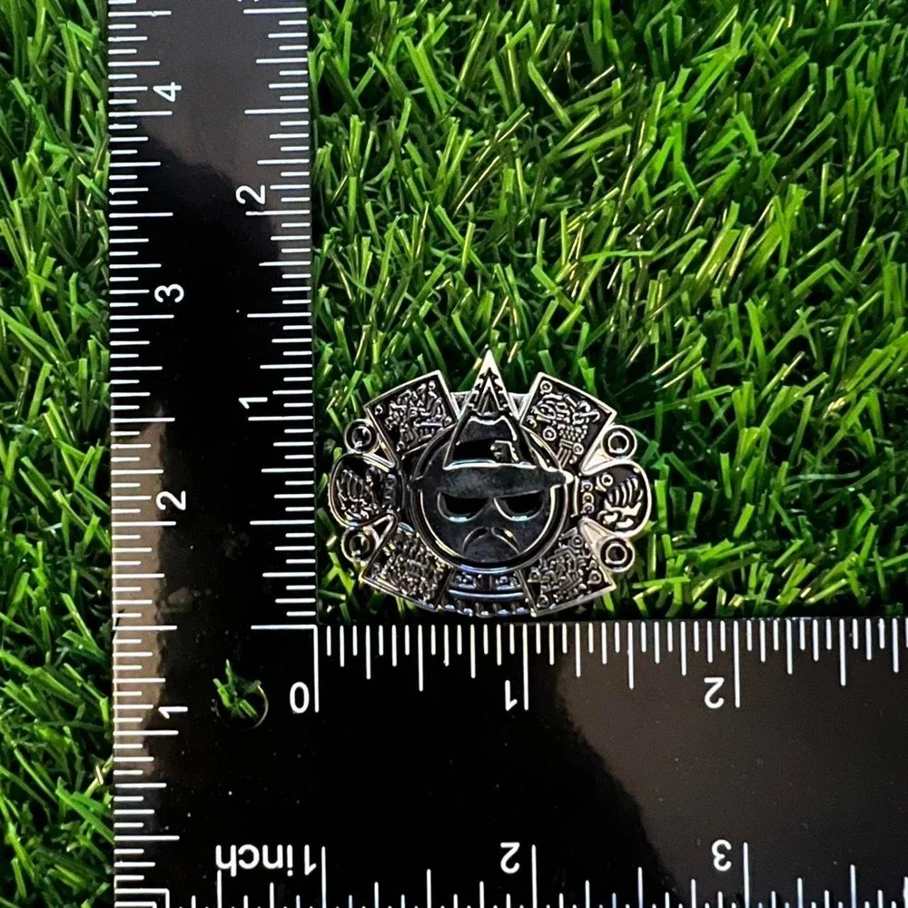 lowrider pin with a unique design